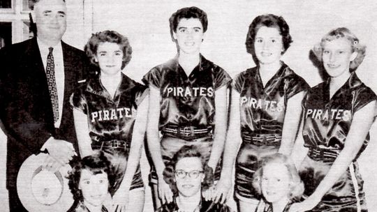 1956 Collinsville girls’ basketball team celebrates 70 years next Friday