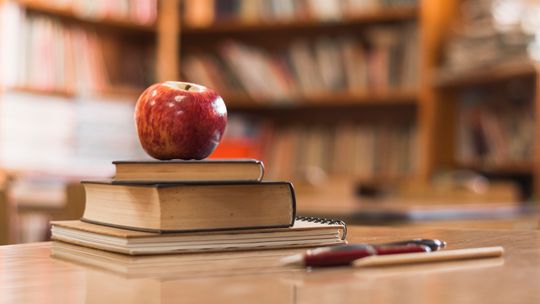 Area students earn honors at SNHU