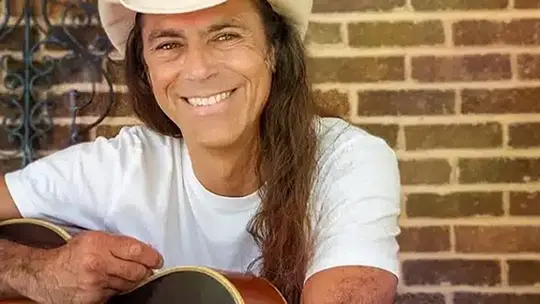 Austin Cunningham to join James McMurtry at Pioneer Day