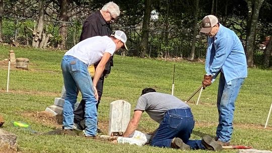 Basin Springs Cemetery Assn. holds meeting, cleanup