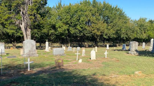 Basin Springs Cemetery Association holds spring meeting, clean-up