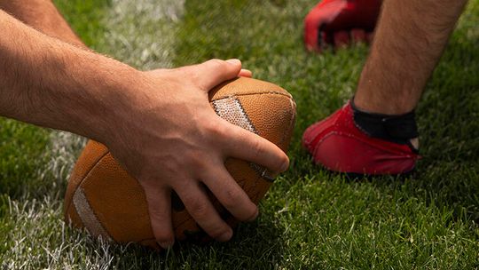 Bells, Howe continue winning ways