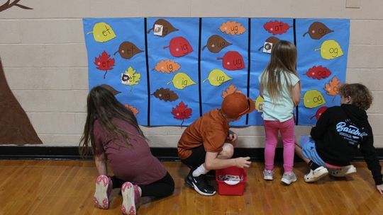 HPS Family Literacy Night sees good participation