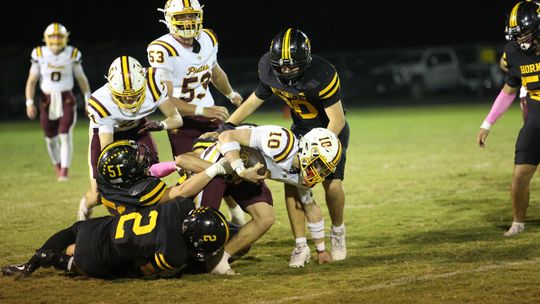 Pirates look to wrap up district crown against Hornets
