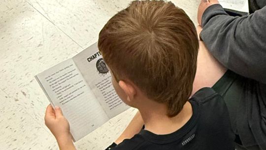 WGRSPA Book Project delivers to area 3rd graders