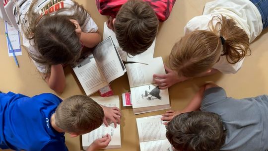 WGRSPA gifts S&S third graders new books