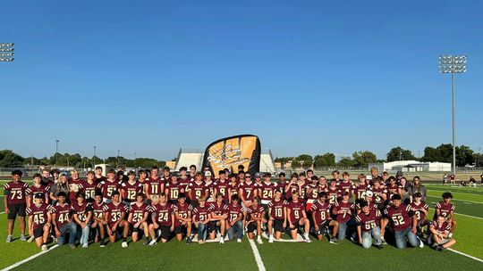 WISD first day of school ends with Meet the Bearcats