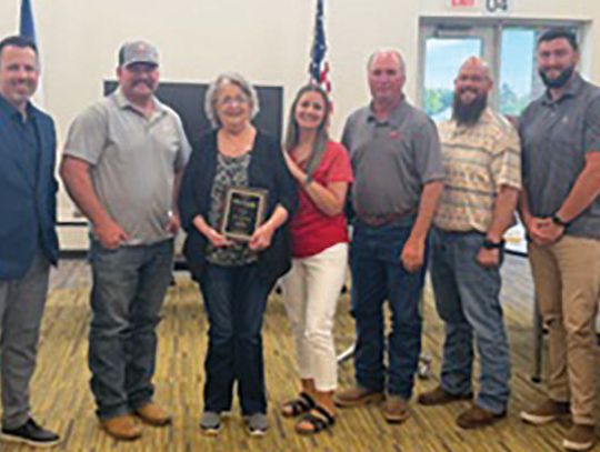 S&S CISD school board trustee Donna Dolezalek retires after 15 years of service