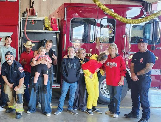 SCC class celebrates Red Ribbon Week with fire station tour