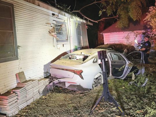Vehicle crashes into house