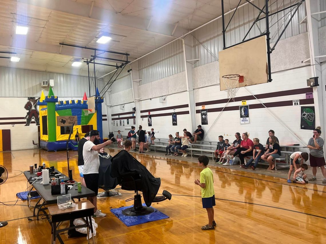 Back-to-School bash provides free haircuts, supplies to  area students