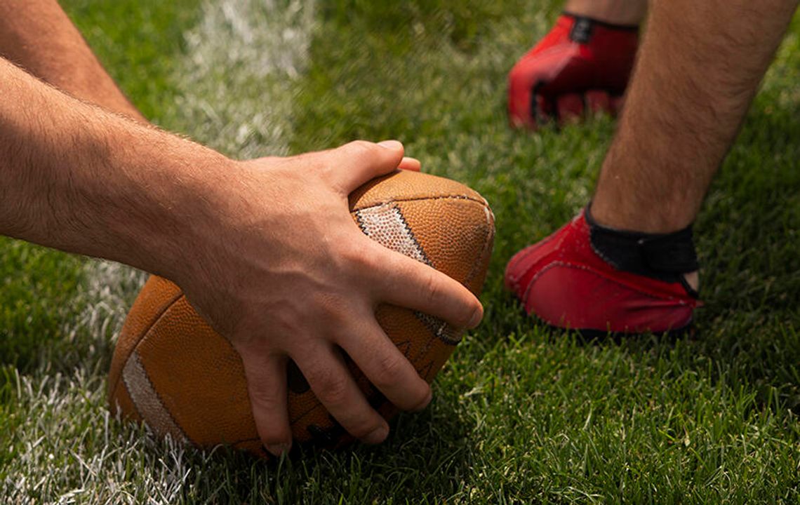 Bells, Howe continue winning ways Bells, Howe continue winning ways