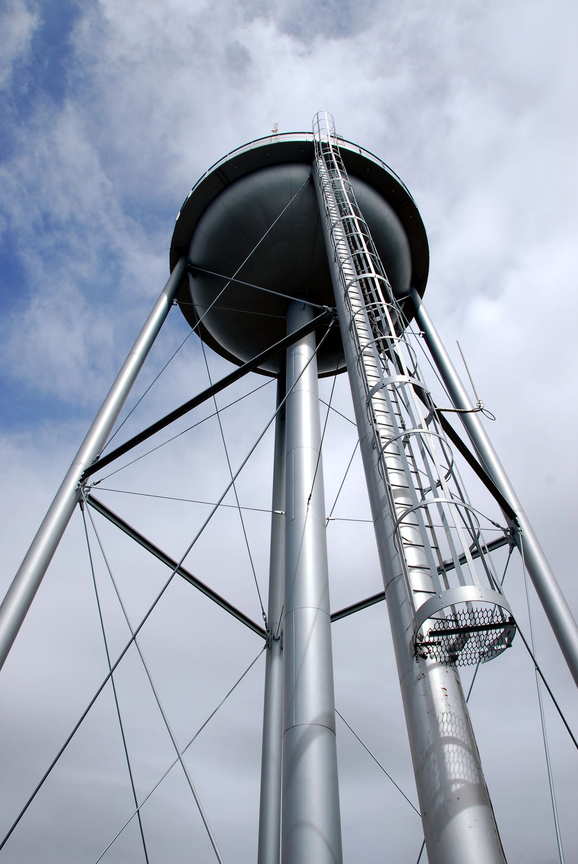 Bond can cover Water Tower, city projects move forward