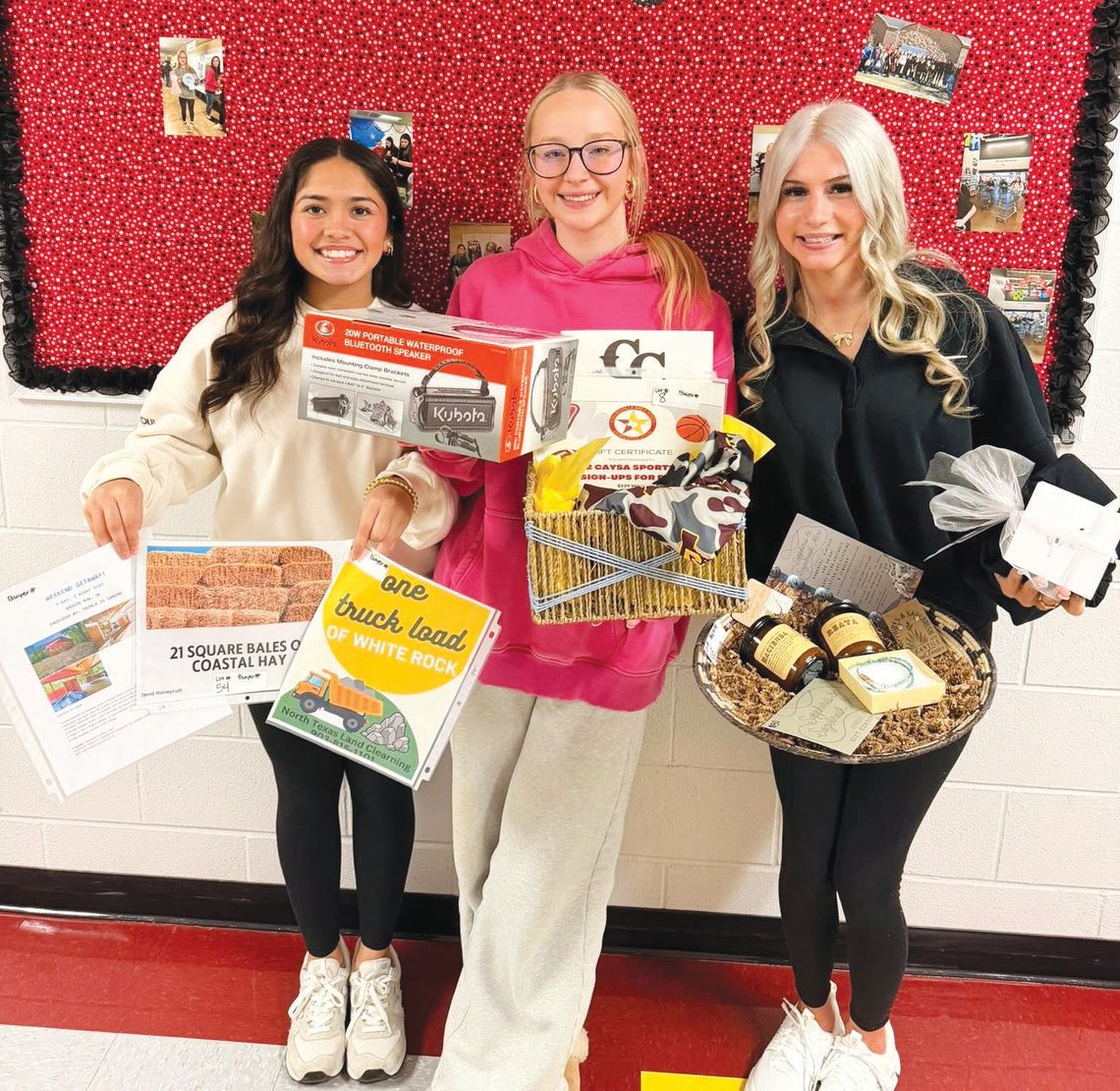 C’ville FFA, FCCLA raises over $20,000 at annual auction, dinner