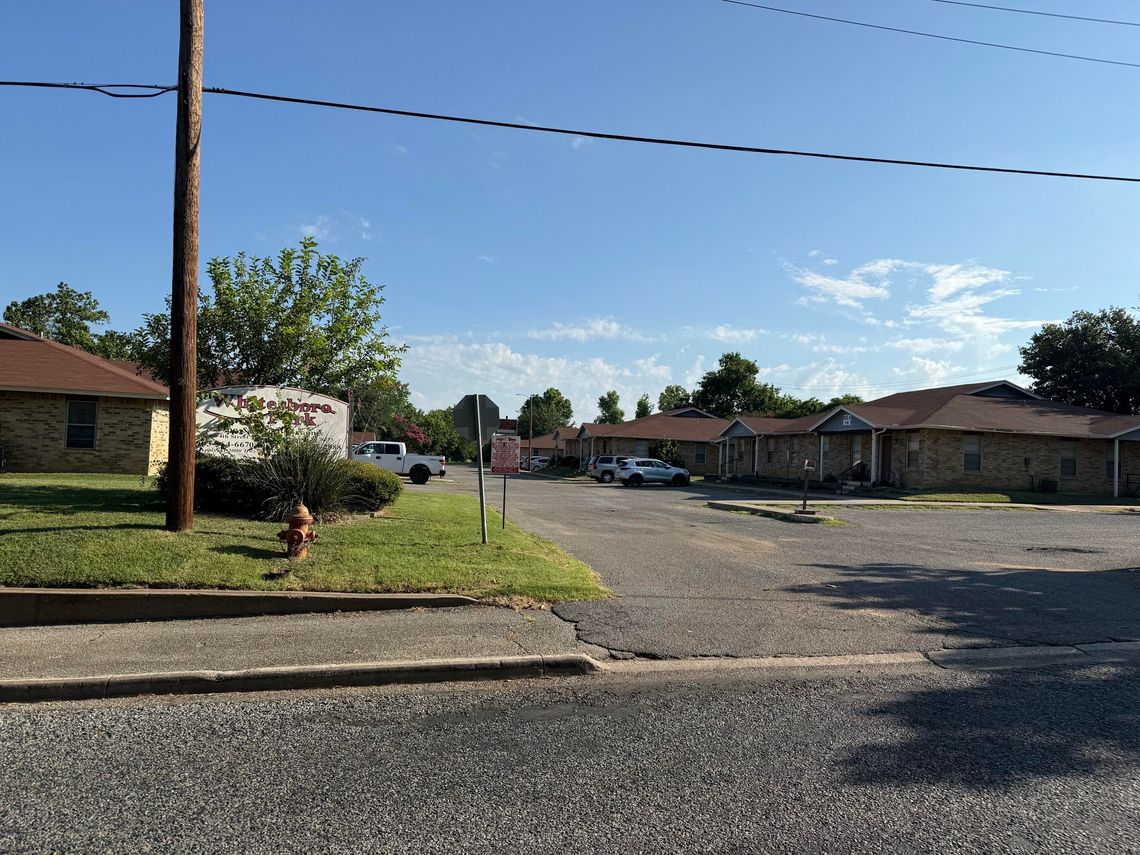 City of Whitesboro helps residents seek apartment repairs City of Whitesboro helps residents seek apartment repairs