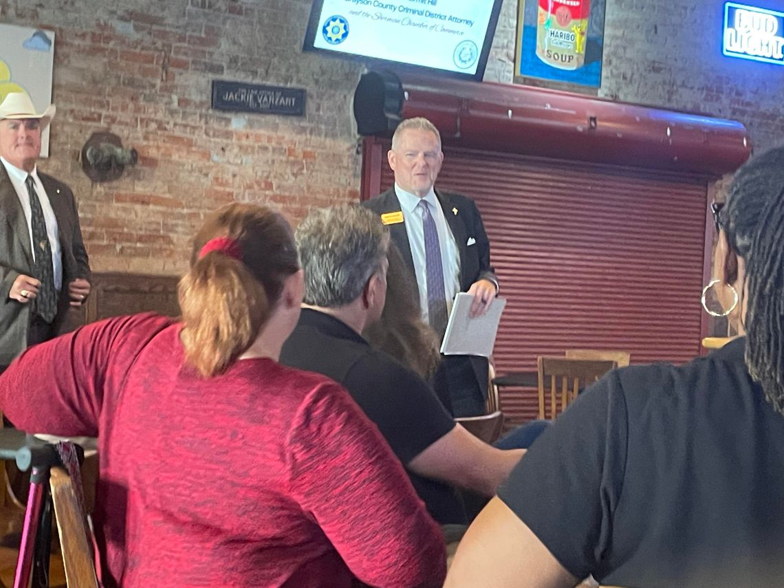 ‘Donuts with DA’ event raises awareness about online crimes, provides suggestions for avoidance ‘Donuts with DA’ event raises awareness about online crimes, provides suggestions for avoidance