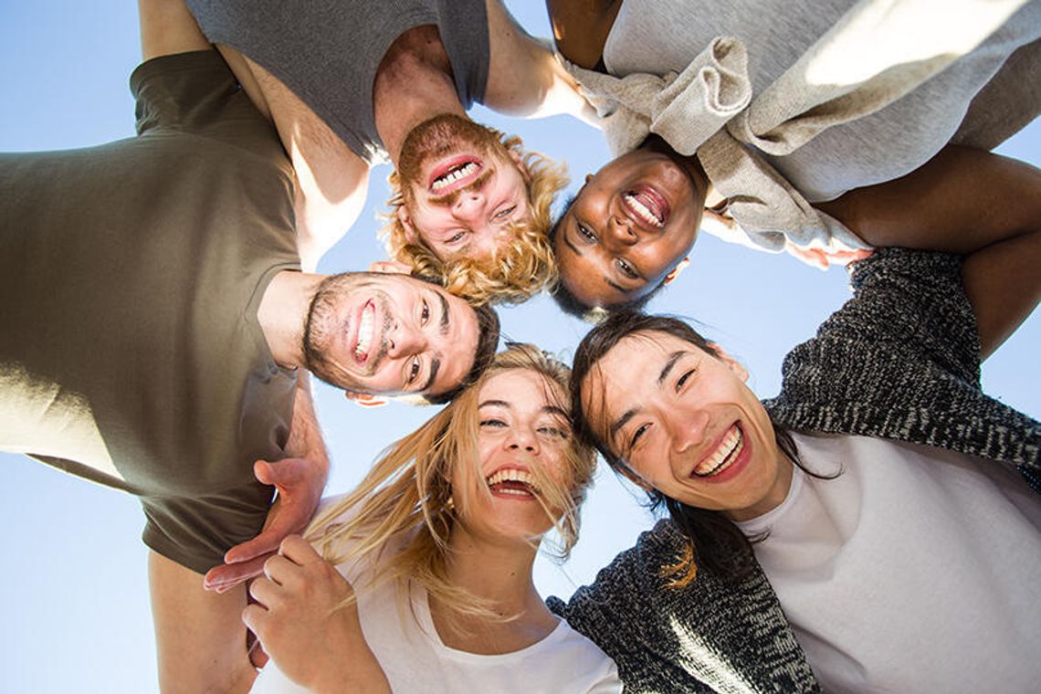 Friendships worth their weight in gold Friendships worth their weight in gold