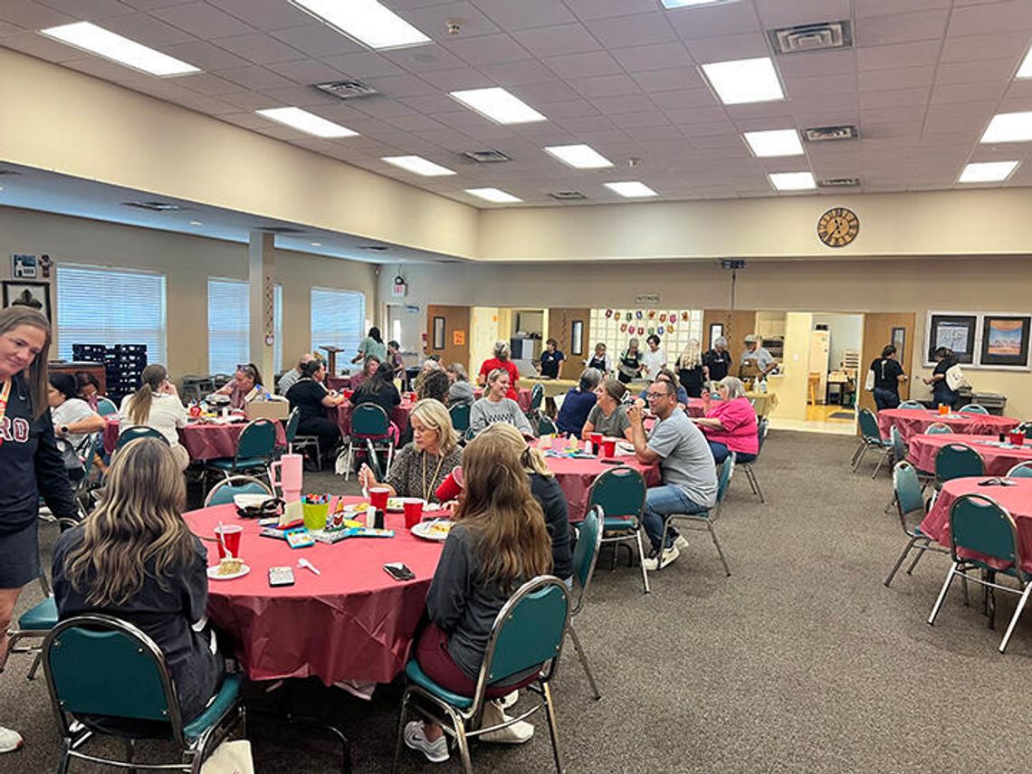FUMC hosts WISD staff for spaghetti luncheon FUMC hosts WISD staff for spaghetti luncheon