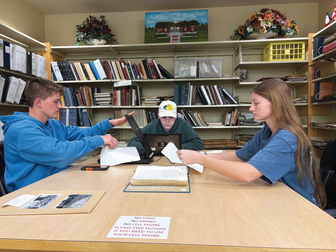 Looking to the future while preserving the past Looking to the future while preserving the past