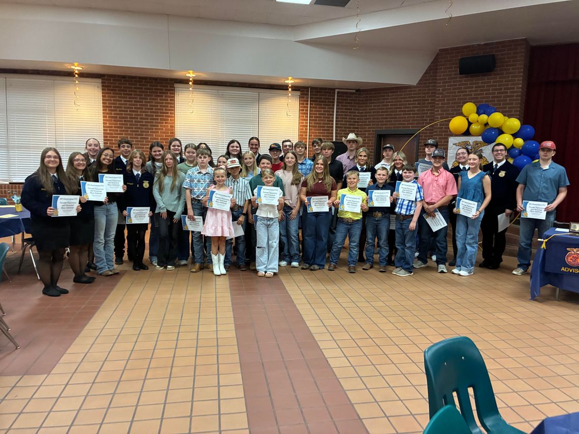 S&S FFA banquet recognizes leaders, officers, scholarship recipients S&S FFA banquet recognizes leaders, officers, scholarship recipients