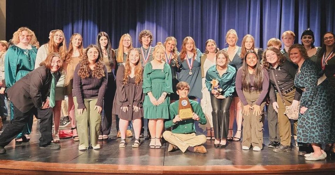 S&S HS One Act Play advances to Area competition