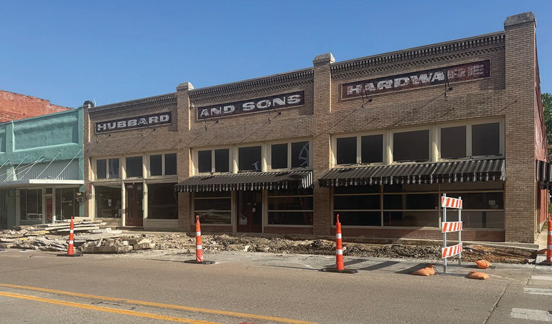 Sidewalk project begins in downtown Whitewright Sidewalk project begins in downtown Whitewright
