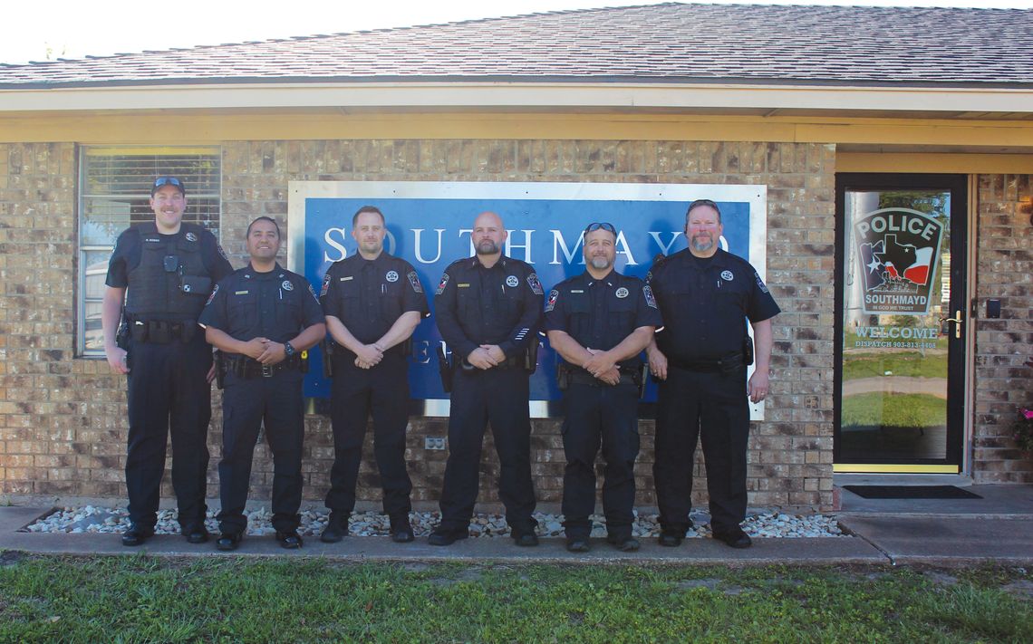 Southmayd hosts meet and greet for new police chief, station