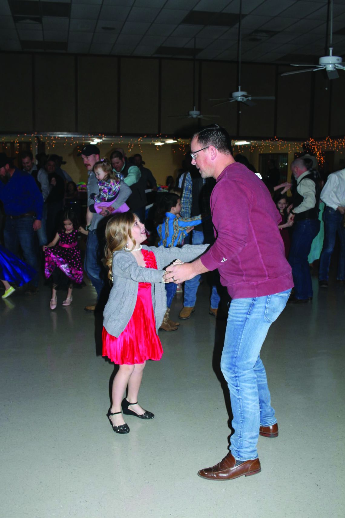 Whitesboro PARD to sponsor 16th annual Father/Daughter Valentine Dance Feb. 3