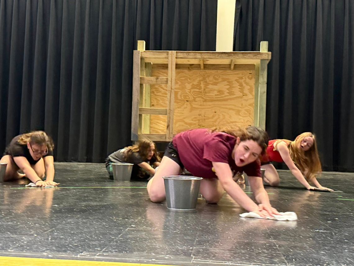 WHS ‘Annie Jr.’ to open Dec. 4 WHS ‘Annie Jr.’ to open Dec. 4