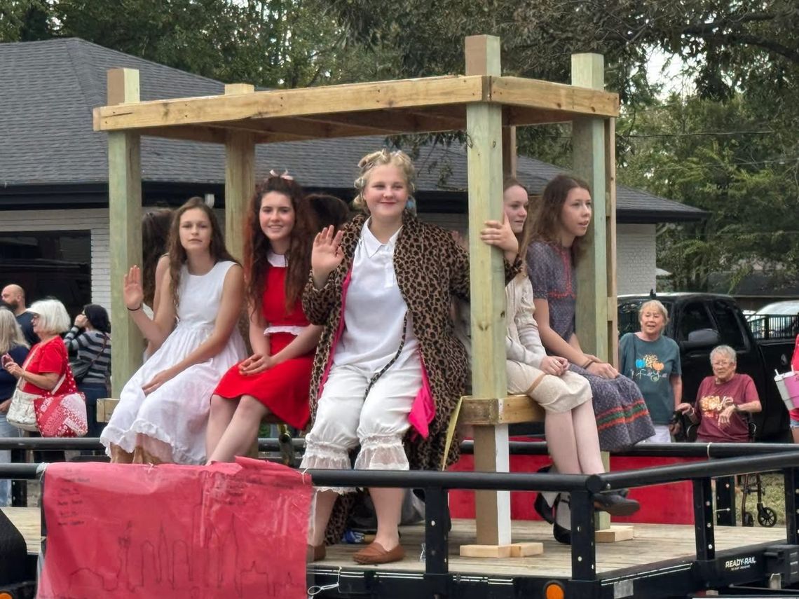 WHS Theatre’s ‘Annie Jr.’ to open Thursday, Dec. 4